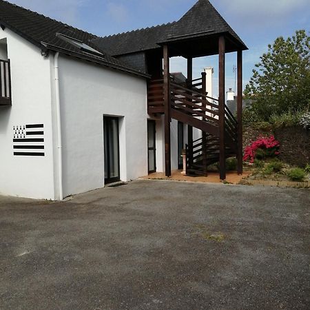 Le Casse Noisettes Hotel Gourin Bagian luar foto